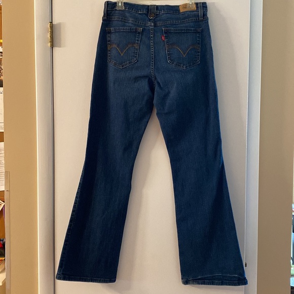 PERFECTLY SLIMMING LEVI'S JEANS - Picture 10 of 15